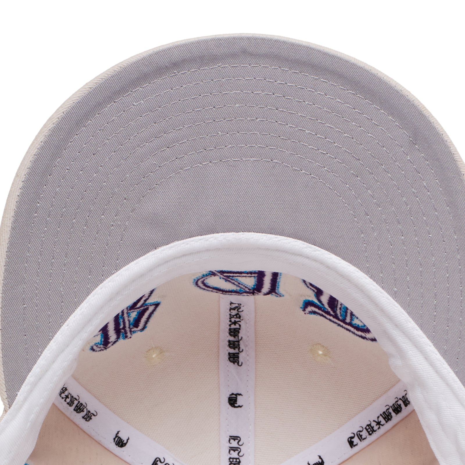 OLD VARSITY FITTED HAT (LIGHT GREY/PURPLE)