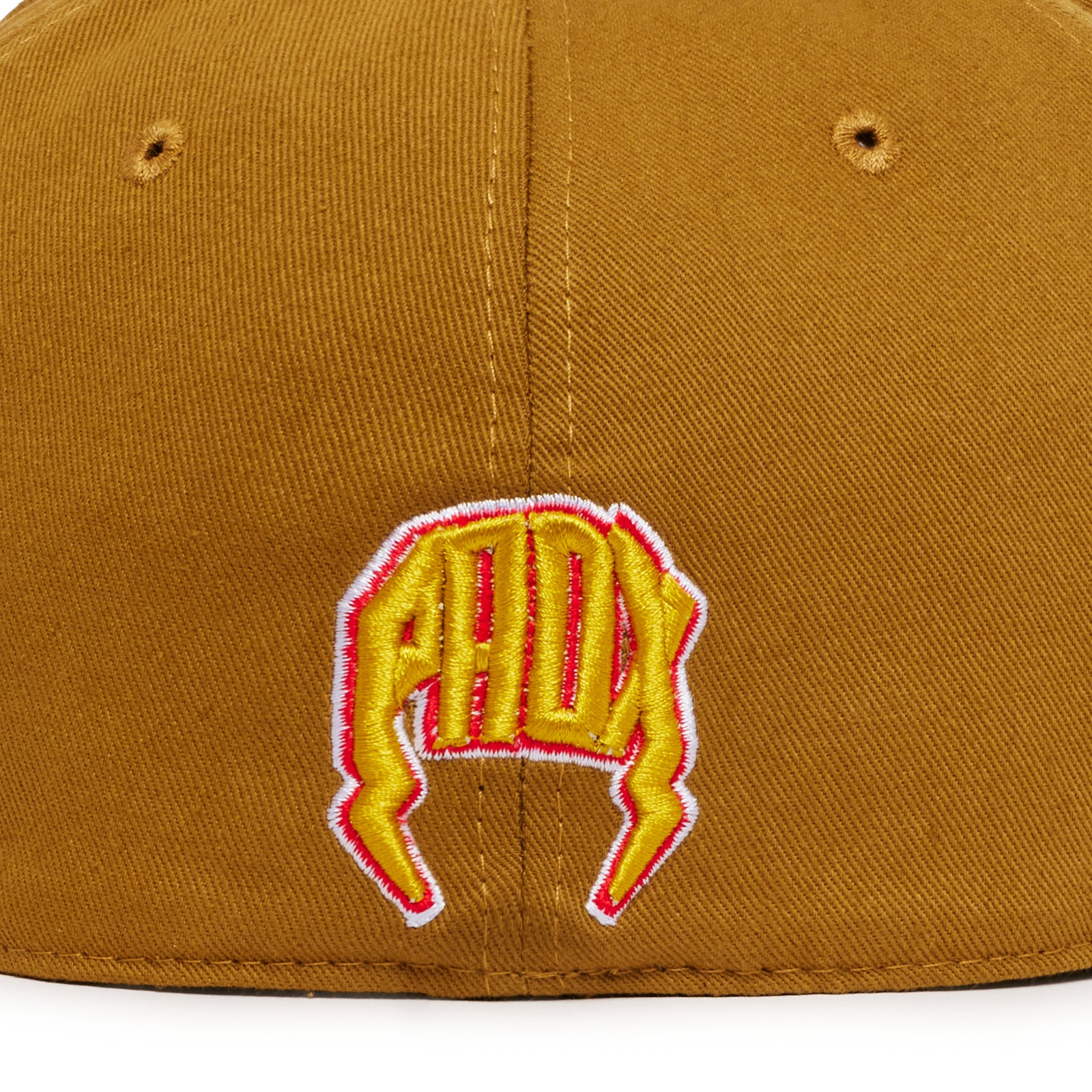 "OLD VARSITY" FITTED HAT (TAN/YELLOW)