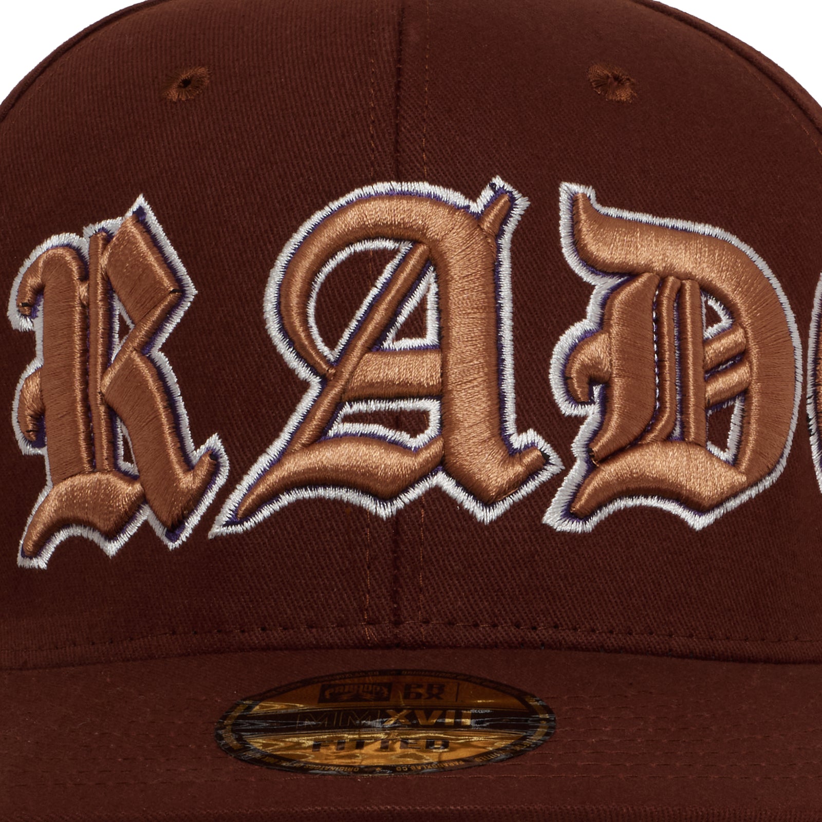 "OLD VARSITY" FITTED HAT (BROWN/BROWN)
