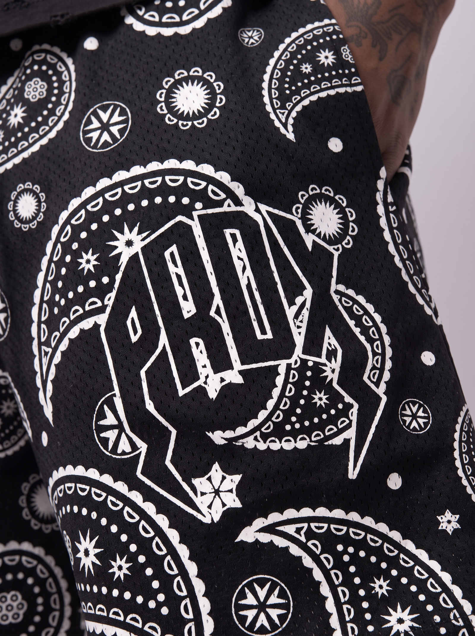 "PAISLEY PRINT" Mesh Shorts